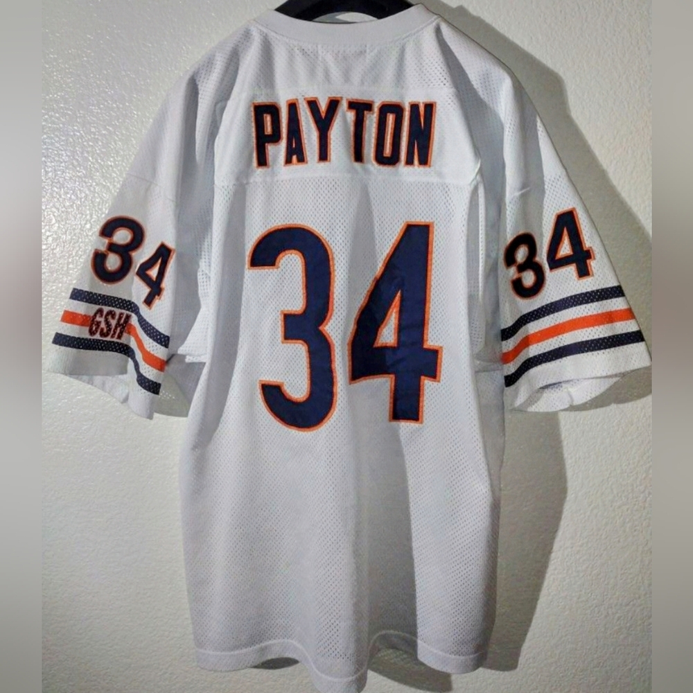 Mitchell and Ness Walter Payton 34 Jersey 1985 Chicago BEARS